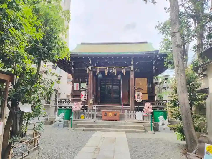 櫻木神社の{uncategorized: "未分類", other: "その他", undefined: "問題あり", building: "その他建物", grave: "お墓", sacred_gate: "鳥居", guardian: "狛犬", statue: "像", buddha: "仏像", history: "歴史", nature: "自然", garden: "庭園", animal: "動物", pagoda: "塔", temizu: "手水舎", mountain_gate: "山門・神門", sanctuary: "本殿・本堂", subordinate: "末社・摂社", art: "芸術", scenery: "景色", jizo: "地蔵", ema: "絵馬", goshuin: "御朱印", omikuji: "おみくじ", items: "授与品その他", amulet: "お守り", goshuincho: "御朱印帳", eats: "食事", festival: "お祭り", votive_dance: "神楽", shichigosan: "七五三参", wedding: "結婚式", experience: "体験その他", initially: "初詣", around: "周辺", anti_infection: "感染症対策"}