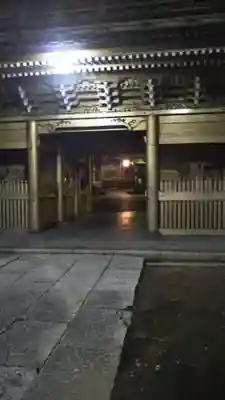 総願寺の山門・神門