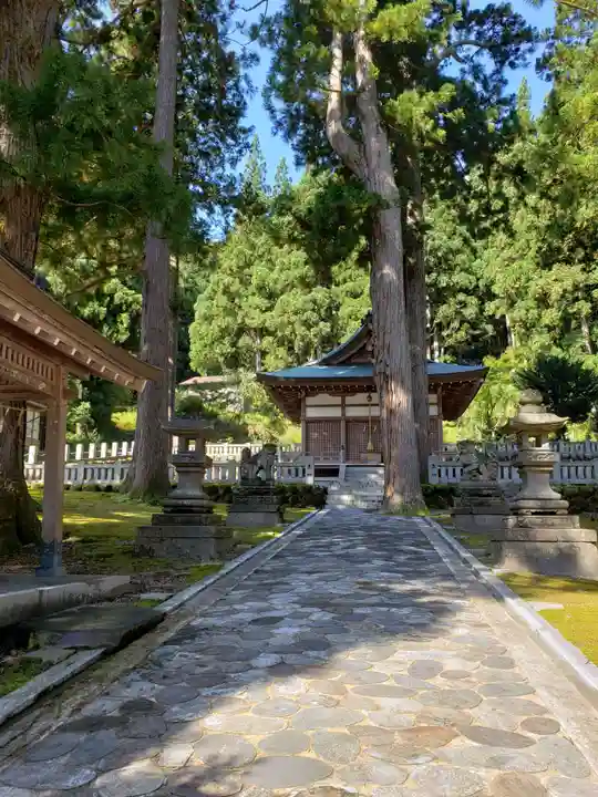 上梨白山宮のその他建物