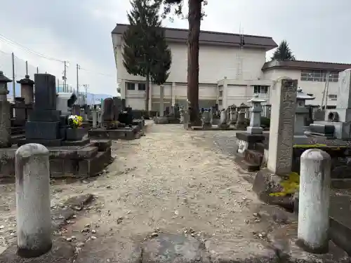 光禅寺の{uncategorized: "未分類", other: "その他", undefined: "問題あり", building: "その他建物", grave: "お墓", sacred_gate: "鳥居", guardian: "狛犬", statue: "像", buddha: "仏像", history: "歴史", nature: "自然", garden: "庭園", animal: "動物", pagoda: "塔", temizu: "手水舎", mountain_gate: "山門・神門", sanctuary: "本殿・本堂", subordinate: "末社・摂社", art: "芸術", scenery: "景色", jizo: "地蔵", ema: "絵馬", goshuin: "御朱印", omikuji: "おみくじ", items: "授与品その他", amulet: "お守り", goshuincho: "御朱印帳", eats: "食事", festival: "お祭り", votive_dance: "神楽", shichigosan: "七五三参", wedding: "結婚式", experience: "体験その他", initially: "初詣", around: "周辺", anti_infection: "感染症対策"}