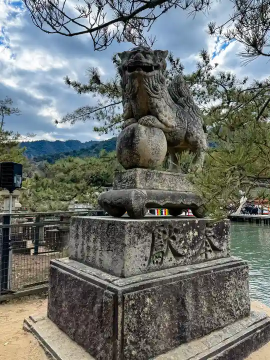 厳島神社(広島県)