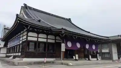 富山別院の本殿・本堂