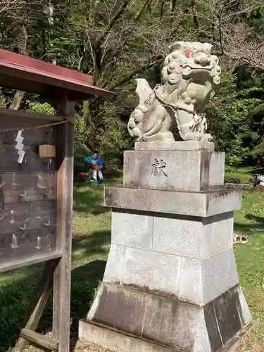 加治神社の狛犬