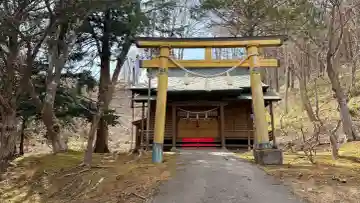 橡木山白木神社の{uncategorized: "未分類", other: "その他", undefined: "問題あり", building: "その他建物", grave: "お墓", sacred_gate: "鳥居", guardian: "狛犬", statue: "像", buddha: "仏像", history: "歴史", nature: "自然", garden: "庭園", animal: "動物", pagoda: "塔", temizu: "手水舎", mountain_gate: "山門・神門", sanctuary: "本殿・本堂", subordinate: "末社・摂社", art: "芸術", scenery: "景色", jizo: "地蔵", ema: "絵馬", goshuin: "御朱印", omikuji: "おみくじ", items: "授与品その他", amulet: "お守り", goshuincho: "御朱印帳", eats: "食事", festival: "お祭り", votive_dance: "神楽", shichigosan: "七五三参", wedding: "結婚式", experience: "体験その他", initially: "初詣", around: "周辺", anti_infection: "感染症対策"}