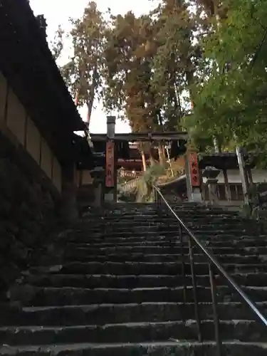 長命寺の建物その他