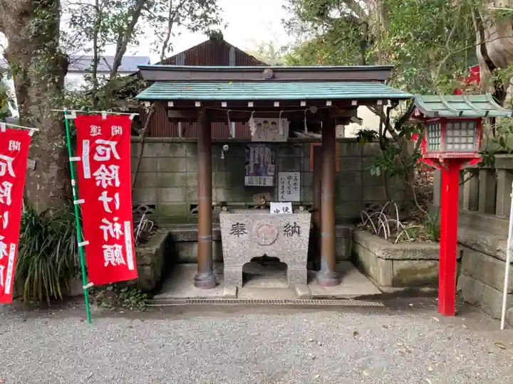 八雲神社(鎌倉・大町)の手水舎