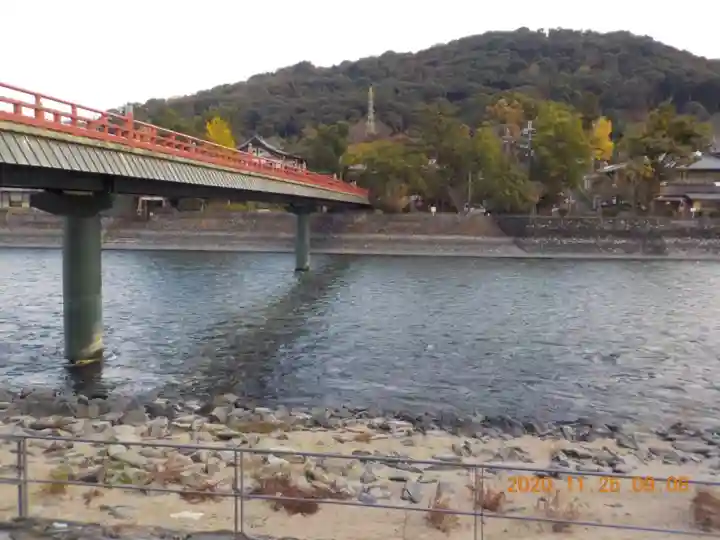 宇治神社の周辺
