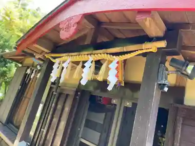 横浜御嶽神社の本殿・本堂