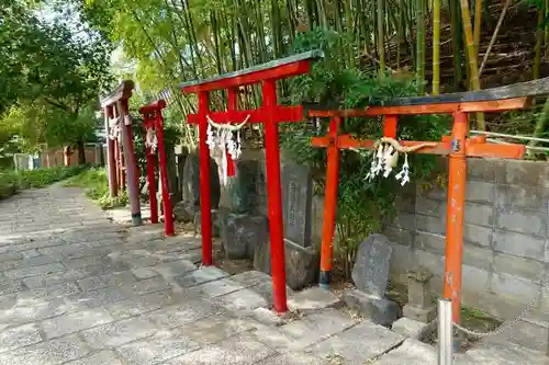 瓢箪山稲荷神社の鳥居