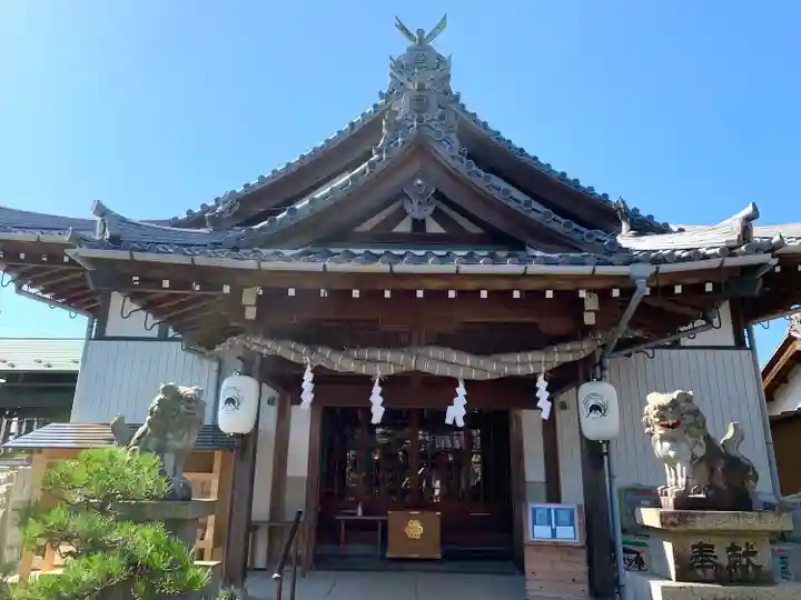 御嶽神社茅萱宮の本殿・本堂