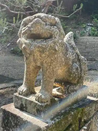 古物神社の狛犬