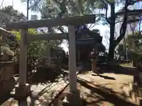 寄木神社の鳥居