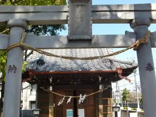栗原氷川神社の末社・摂社
