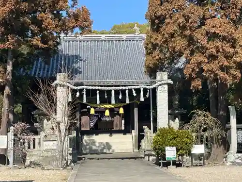 福良八幡神社の{uncategorized: "未分類", other: "その他", undefined: "問題あり", building: "その他建物", grave: "お墓", sacred_gate: "鳥居", guardian: "狛犬", statue: "像", buddha: "仏像", history: "歴史", nature: "自然", garden: "庭園", animal: "動物", pagoda: "塔", temizu: "手水舎", mountain_gate: "山門・神門", sanctuary: "本殿・本堂", subordinate: "末社・摂社", art: "芸術", scenery: "景色", jizo: "地蔵", ema: "絵馬", goshuin: "御朱印", omikuji: "おみくじ", items: "授与品その他", amulet: "お守り", goshuincho: "御朱印帳", eats: "食事", festival: "お祭り", votive_dance: "神楽", shichigosan: "七五三参", wedding: "結婚式", experience: "体験その他", initially: "初詣", around: "周辺", anti_infection: "感染症対策"}