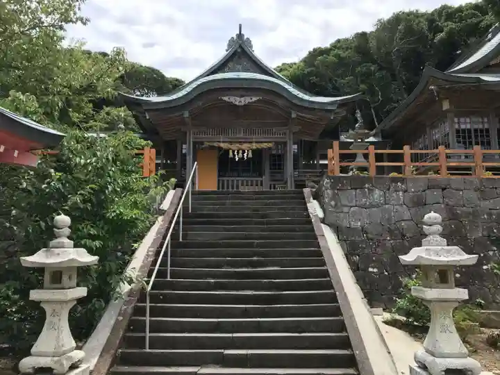 田島神社の本殿・本堂
