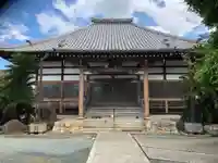 城宝寺の本殿・本堂