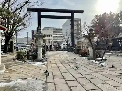 四柱神社の鳥居