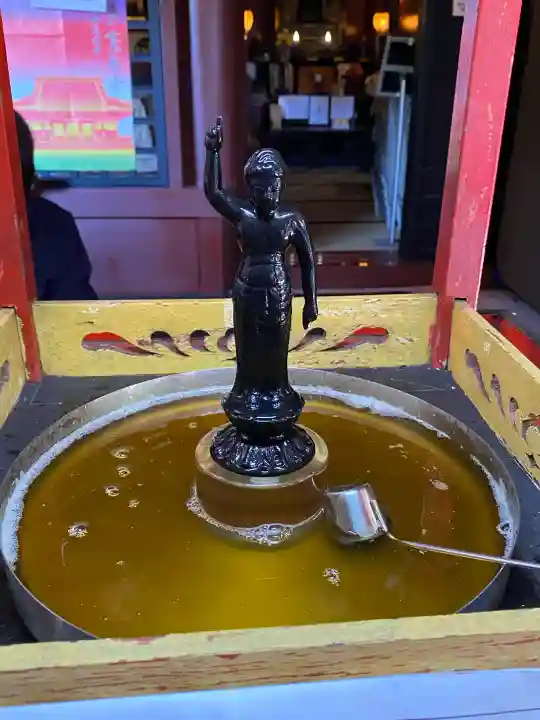 清水観音堂の{uncategorized: "未分類", other: "その他", undefined: "問題あり", building: "その他建物", grave: "お墓", sacred_gate: "鳥居", guardian: "狛犬", statue: "像", buddha: "仏像", history: "歴史", nature: "自然", garden: "庭園", animal: "動物", pagoda: "塔", temizu: "手水舎", mountain_gate: "山門・神門", sanctuary: "本殿・本堂", subordinate: "末社・摂社", art: "芸術", scenery: "景色", jizo: "地蔵", ema: "絵馬", goshuin: "御朱印", omikuji: "おみくじ", items: "授与品その他", amulet: "お守り", goshuincho: "御朱印帳", eats: "食事", festival: "お祭り", votive_dance: "神楽", shichigosan: "七五三参", wedding: "結婚式", experience: "体験その他", initially: "初詣", around: "周辺", anti_infection: "感染症対策"}