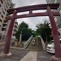 白金氷川神社の鳥居