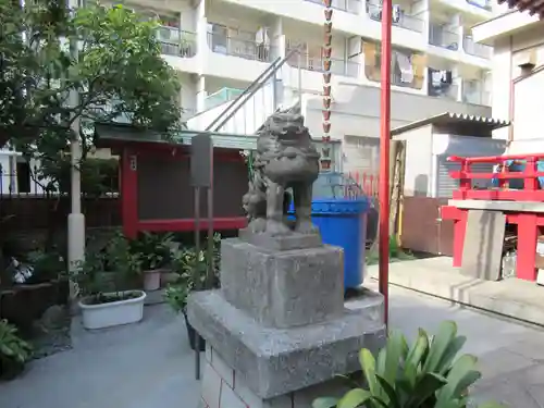 八幡神社の狛犬