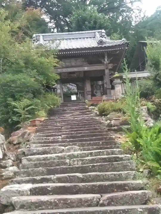 富貴寺の山門・神門