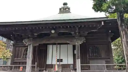 極楽寺（霊鷲山感應院極楽律寺）の本殿・本堂