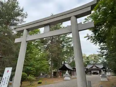 鷹栖神社の鳥居
