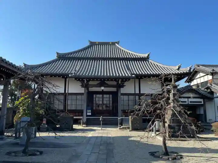 浄泉寺の{uncategorized: "未分類", other: "その他", undefined: "問題あり", building: "その他建物", grave: "お墓", sacred_gate: "鳥居", guardian: "狛犬", statue: "像", buddha: "仏像", history: "歴史", nature: "自然", garden: "庭園", animal: "動物", pagoda: "塔", temizu: "手水舎", mountain_gate: "山門・神門", sanctuary: "本殿・本堂", subordinate: "末社・摂社", art: "芸術", scenery: "景色", jizo: "地蔵", ema: "絵馬", goshuin: "御朱印", omikuji: "おみくじ", items: "授与品その他", amulet: "お守り", goshuincho: "御朱印帳", eats: "食事", festival: "お祭り", votive_dance: "神楽", shichigosan: "七五三参", wedding: "結婚式", experience: "体験その他", initially: "初詣", around: "周辺", anti_infection: "感染症対策"}