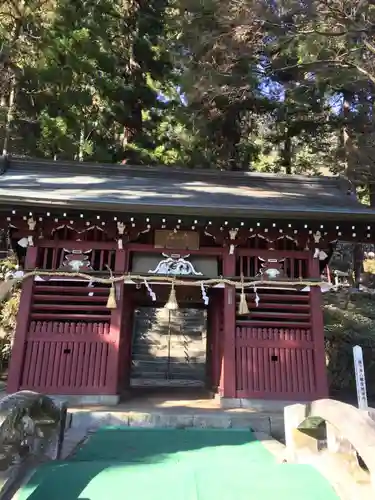 鳩ヶ嶺八幡宮の山門・神門
