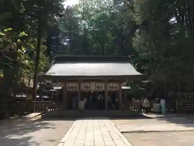 諏訪大社の本殿・本堂