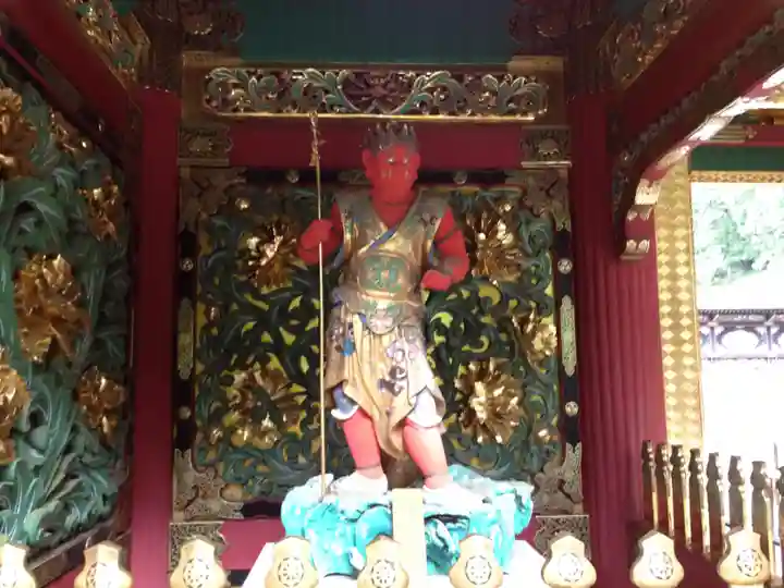 日光山輪王寺 大猷院の像