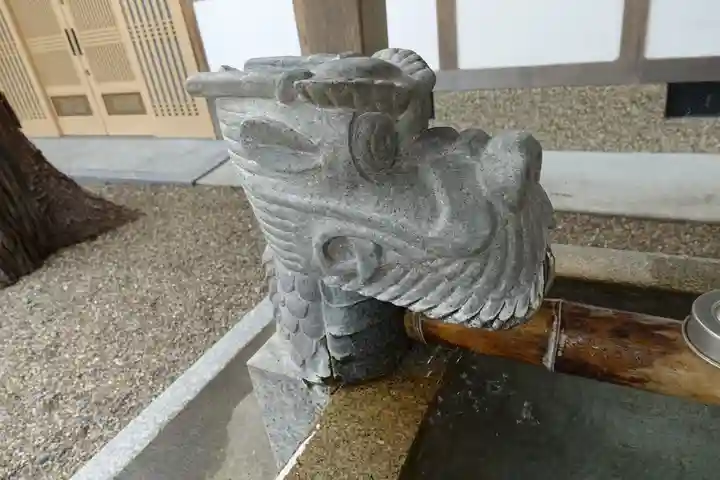 村野神社の手水舎