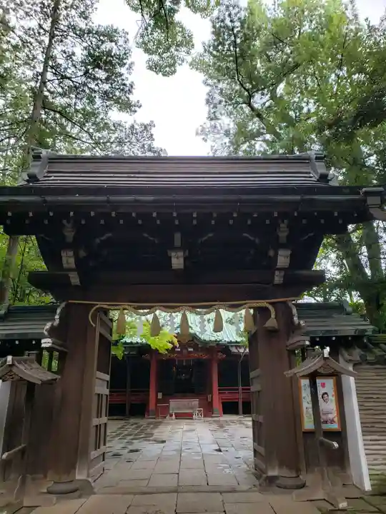 赤坂氷川神社の山門・神門