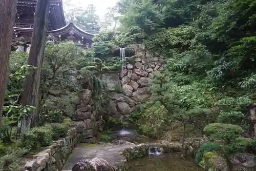 伊奈波神社の庭園