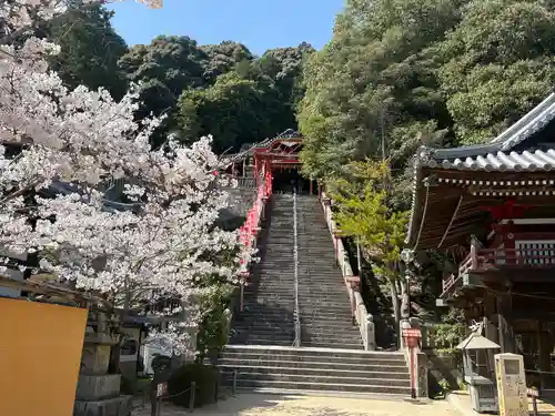 由加山 由加神社本宮(岡山県)