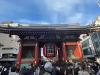 浅草寺の山門・神門