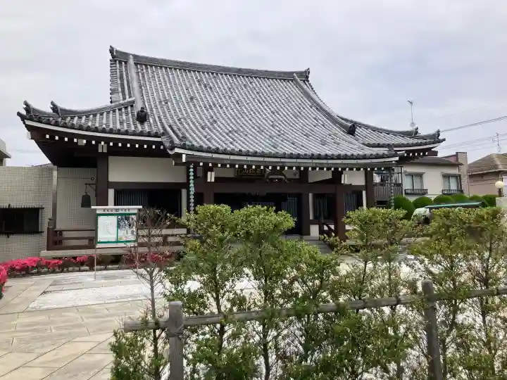 十念寺の{uncategorized: "未分類", other: "その他", undefined: "問題あり", building: "その他建物", grave: "お墓", sacred_gate: "鳥居", guardian: "狛犬", statue: "像", buddha: "仏像", history: "歴史", nature: "自然", garden: "庭園", animal: "動物", pagoda: "塔", temizu: "手水舎", mountain_gate: "山門・神門", sanctuary: "本殿・本堂", subordinate: "末社・摂社", art: "芸術", scenery: "景色", jizo: "地蔵", ema: "絵馬", goshuin: "御朱印", omikuji: "おみくじ", items: "授与品その他", amulet: "お守り", goshuincho: "御朱印帳", eats: "食事", festival: "お祭り", votive_dance: "神楽", shichigosan: "七五三参", wedding: "結婚式", experience: "体験その他", initially: "初詣", around: "周辺", anti_infection: "感染症対策"}