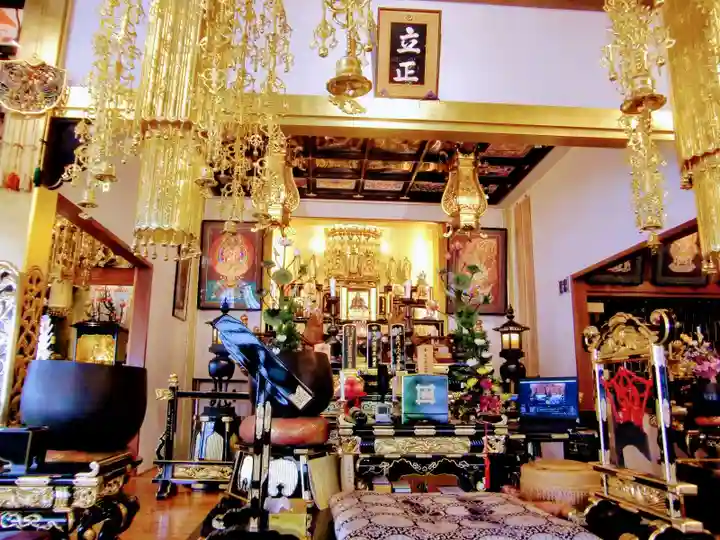 光胤山 大野本光寺の本殿・本堂