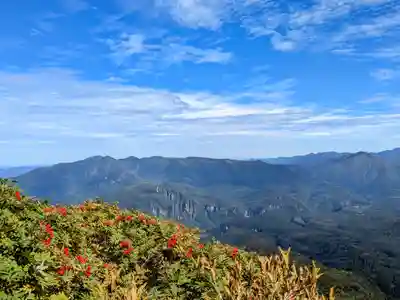 祠（大雪神社奥の院）(北海道)