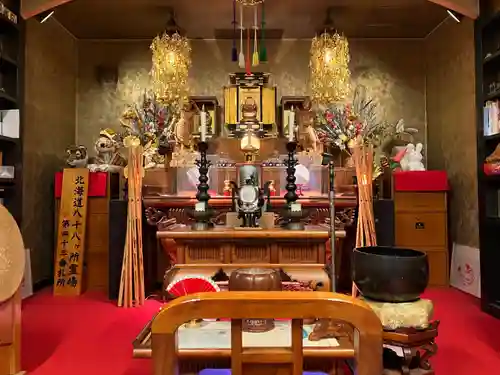 弘真寺の本殿・本堂