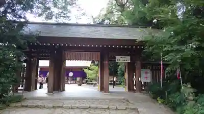 阿佐ヶ谷神明宮の山門・神門