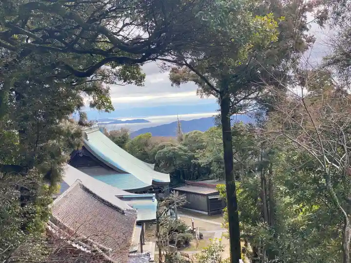 千光寺の{uncategorized: "未分類", other: "その他", undefined: "問題あり", building: "その他建物", grave: "お墓", sacred_gate: "鳥居", guardian: "狛犬", statue: "像", buddha: "仏像", history: "歴史", nature: "自然", garden: "庭園", animal: "動物", pagoda: "塔", temizu: "手水舎", mountain_gate: "山門・神門", sanctuary: "本殿・本堂", subordinate: "末社・摂社", art: "芸術", scenery: "景色", jizo: "地蔵", ema: "絵馬", goshuin: "御朱印", omikuji: "おみくじ", items: "授与品その他", amulet: "お守り", goshuincho: "御朱印帳", eats: "食事", festival: "お祭り", votive_dance: "神楽", shichigosan: "七五三参", wedding: "結婚式", experience: "体験その他", initially: "初詣", around: "周辺", anti_infection: "感染症対策"}