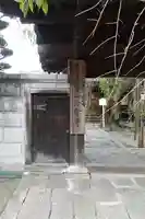 心念寺の山門・神門