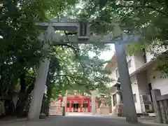 玉造稲荷神社の鳥居