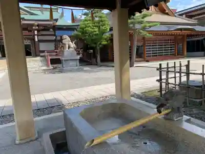 神明神社の手水舎