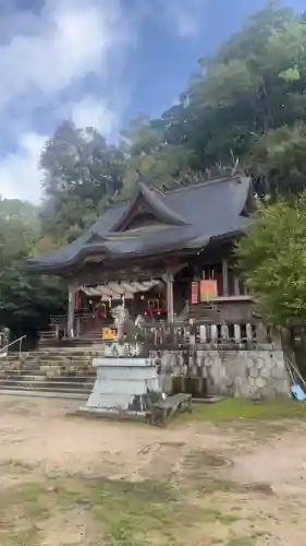 清神社の{uncategorized: "未分類", other: "その他", undefined: "問題あり", building: "その他建物", grave: "お墓", sacred_gate: "鳥居", guardian: "狛犬", statue: "像", buddha: "仏像", history: "歴史", nature: "自然", garden: "庭園", animal: "動物", pagoda: "塔", temizu: "手水舎", mountain_gate: "山門・神門", sanctuary: "本殿・本堂", subordinate: "末社・摂社", art: "芸術", scenery: "景色", jizo: "地蔵", ema: "絵馬", goshuin: "御朱印", omikuji: "おみくじ", items: "授与品その他", amulet: "お守り", goshuincho: "御朱印帳", eats: "食事", festival: "お祭り", votive_dance: "神楽", shichigosan: "七五三参", wedding: "結婚式", experience: "体験その他", initially: "初詣", around: "周辺", anti_infection: "感染症対策"}