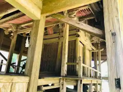 南神社の本殿・本堂