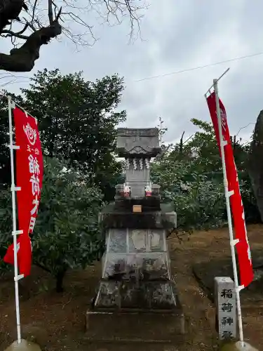 素鵞神社の{uncategorized: "未分類", other: "その他", undefined: "問題あり", building: "その他建物", grave: "お墓", sacred_gate: "鳥居", guardian: "狛犬", statue: "像", buddha: "仏像", history: "歴史", nature: "自然", garden: "庭園", animal: "動物", pagoda: "塔", temizu: "手水舎", mountain_gate: "山門・神門", sanctuary: "本殿・本堂", subordinate: "末社・摂社", art: "芸術", scenery: "景色", jizo: "地蔵", ema: "絵馬", goshuin: "御朱印", omikuji: "おみくじ", items: "授与品その他", amulet: "お守り", goshuincho: "御朱印帳", eats: "食事", festival: "お祭り", votive_dance: "神楽", shichigosan: "七五三参", wedding: "結婚式", experience: "体験その他", initially: "初詣", around: "周辺", anti_infection: "感染症対策"}