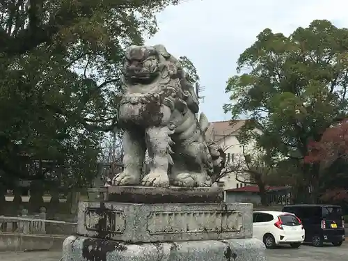 下庄八幡神社の狛犬