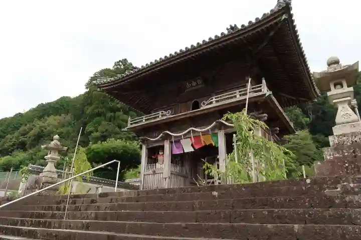 平等寺の山門・神門